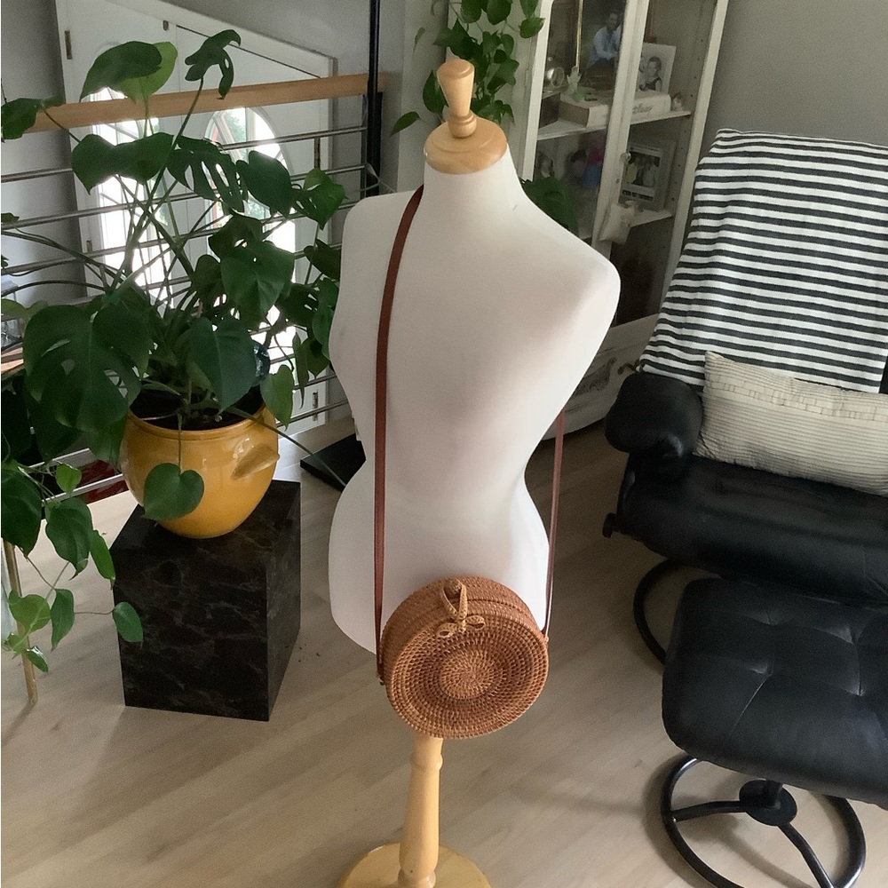 Round Tan Woven Crossbody Bag